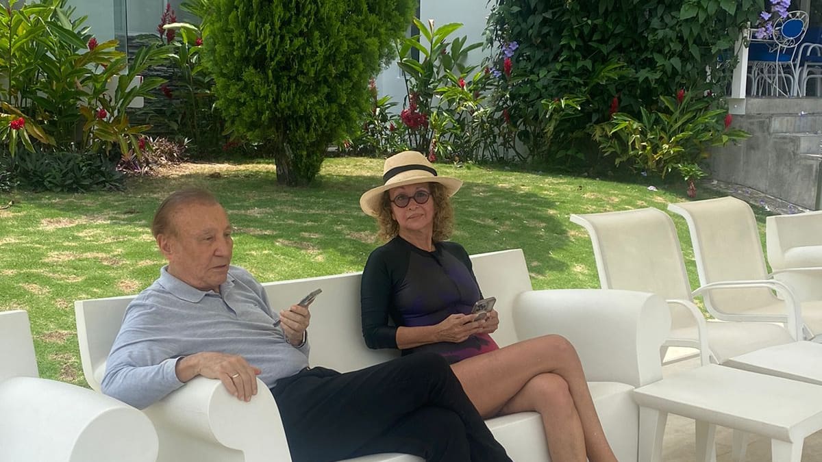 Rodolfo Hernández salió de la clínica tras varios días de hospitalización