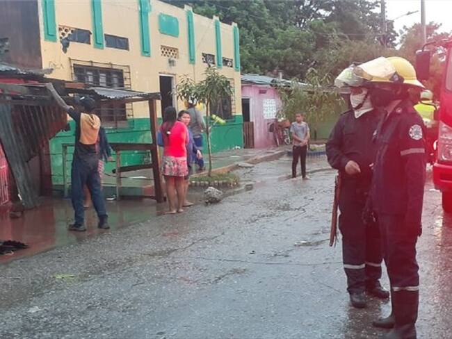 Las atenciones por las lluvias también llegan a la zona rural del municipio. Foto: Cortesía Bomberos de Ciénaga