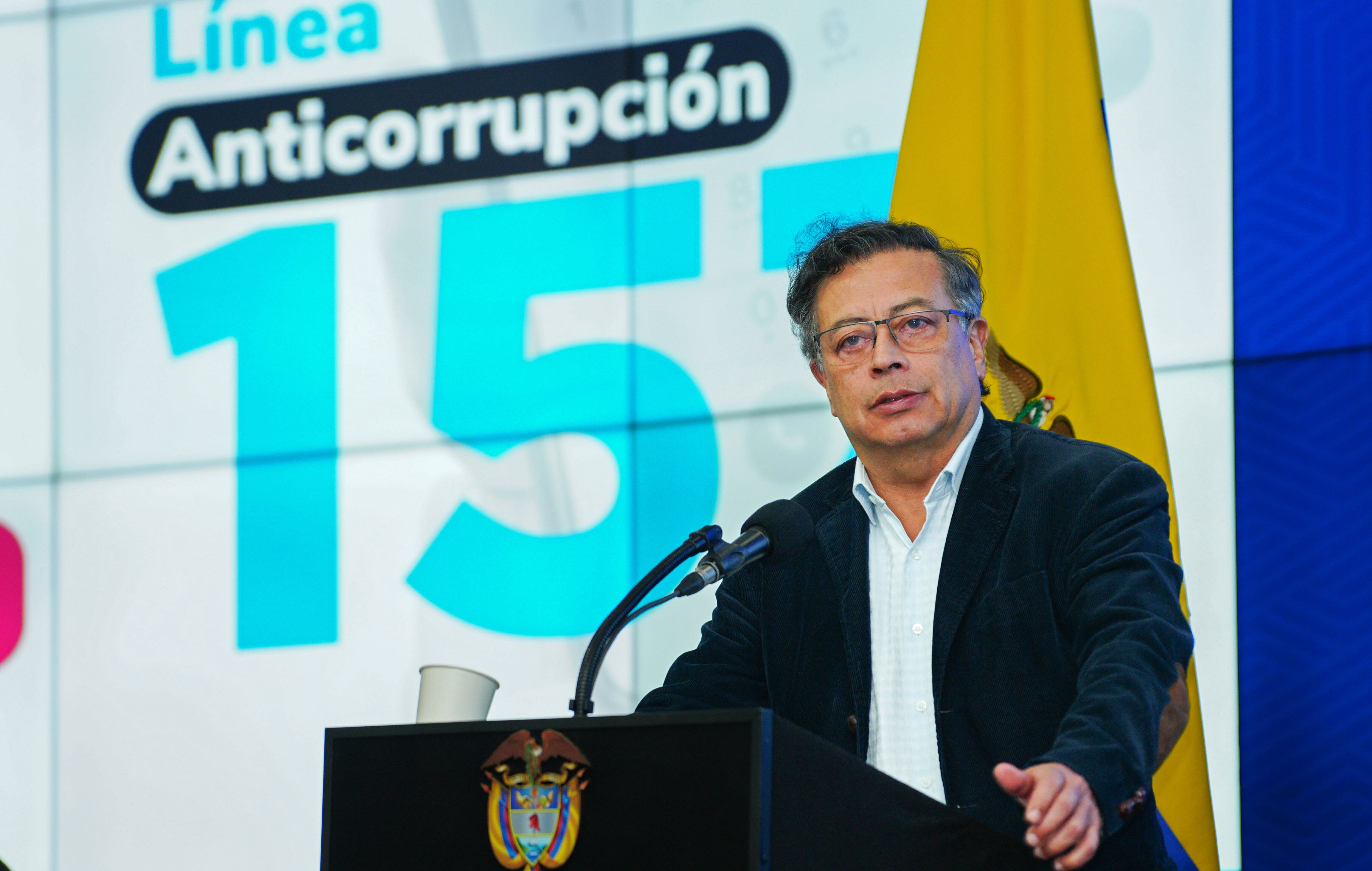 BOGOTÁ (COLOMBIA), 21/01/2025.- Fotografía cedida por la oficina de prensa de la Presidencia de Colombia del mandatario colombiano, Gustavo Petro, durante el acto de presentación de la Línea Anticorrupción 157.