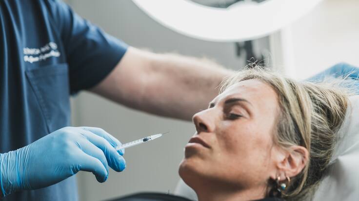 Nuevas tendencias de cirugías plásticas para el verano: ¿Cuáles son? Cirujano lo explicó