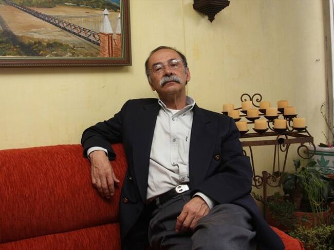 Colombia podrá tener millones de analfabetos, pero no de sordos: Óscar Domínguez Giraldo