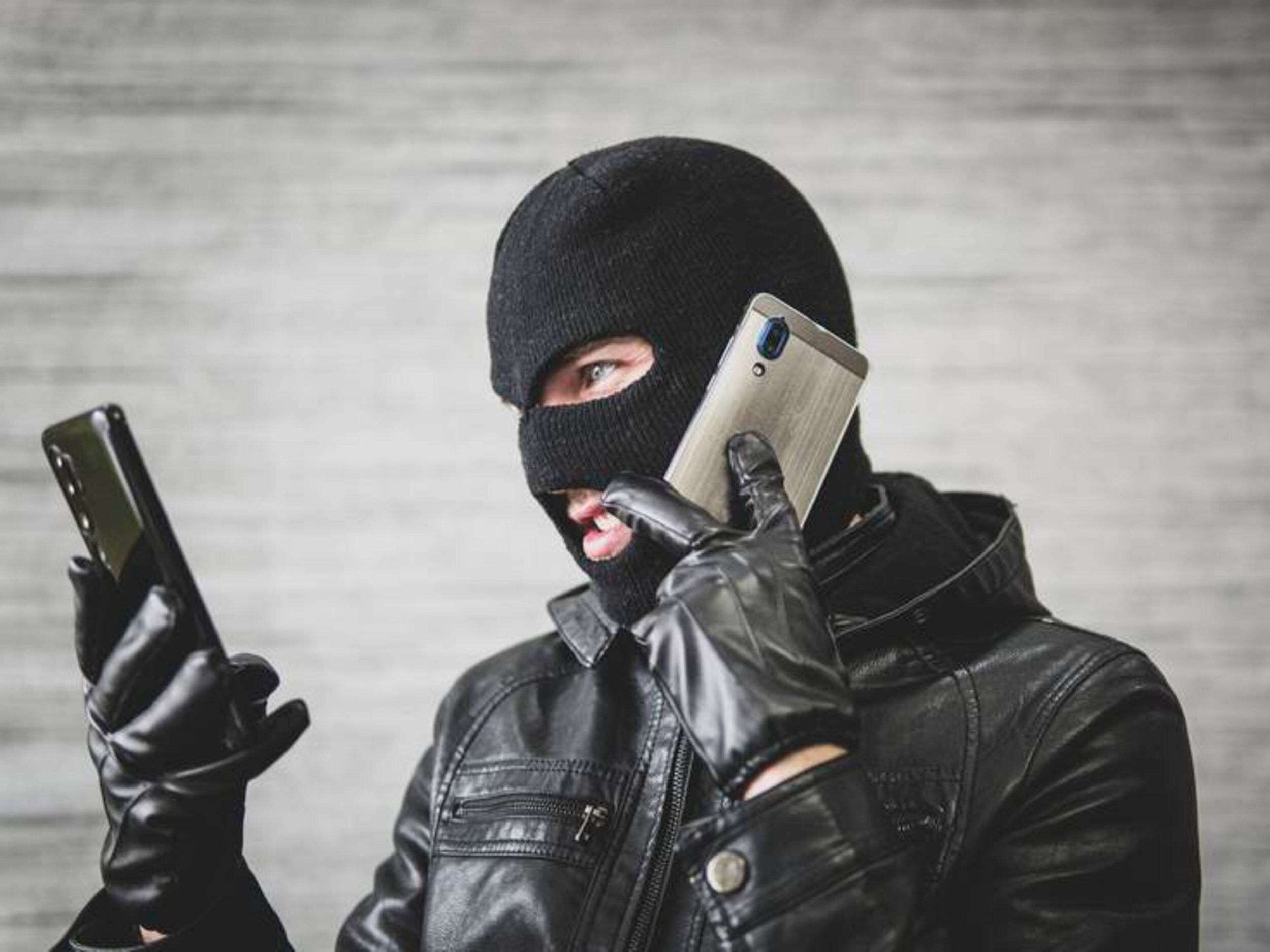 Imagen de referencia de extorsión. Foto: Getty Images.