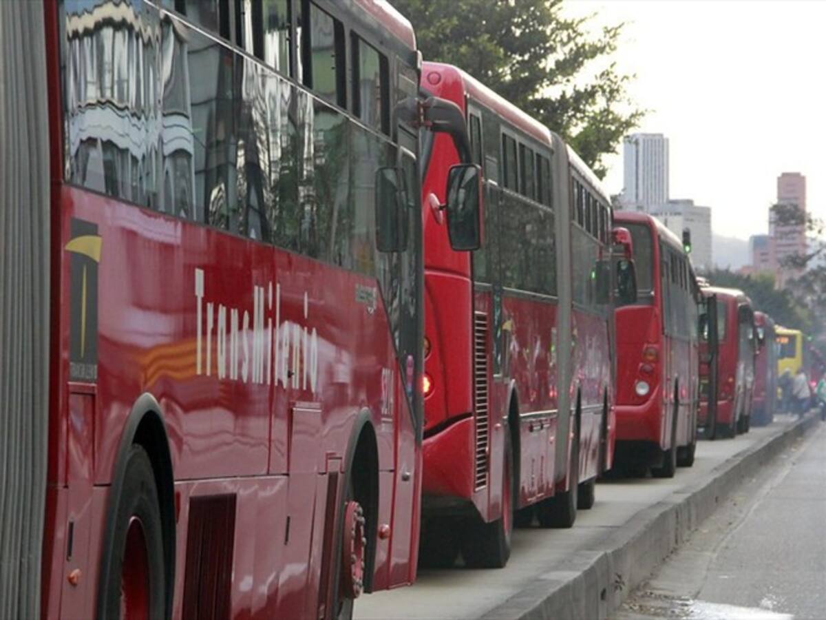 Las estaciones de Transmilenio donde más roban celulares