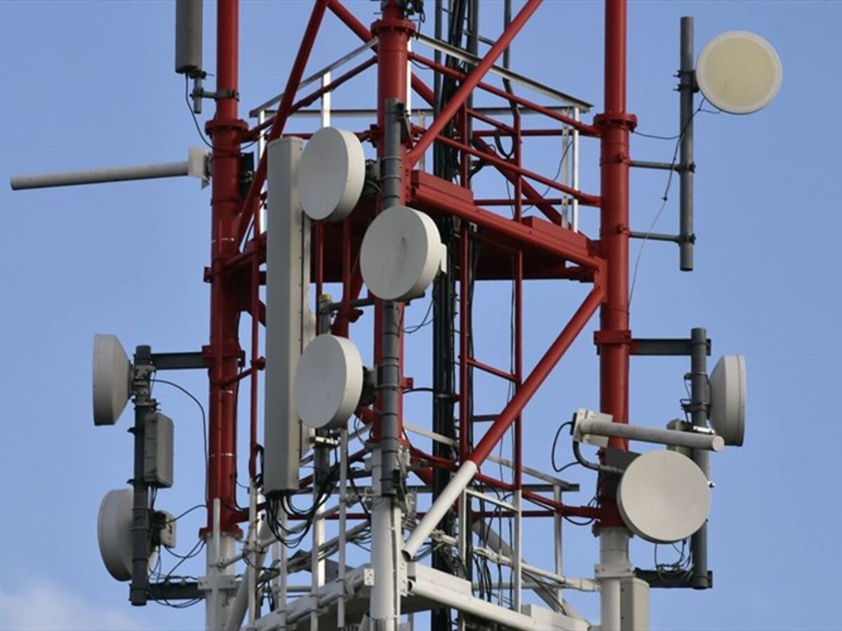 Distrito retiró antenas ilegales instaladas en espacio público