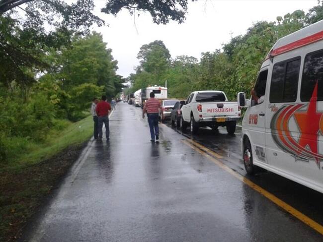 Dos muertos en accidente de tránsito en la vía Barrancabermeja-Bucaramanga. Foto: Cortesía/ Hernández Gómez.