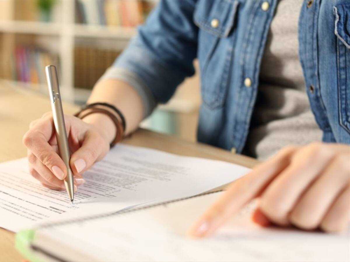 MinCiencias suspende convocatoria para fomento de vocaciones por presuntas irregularidades