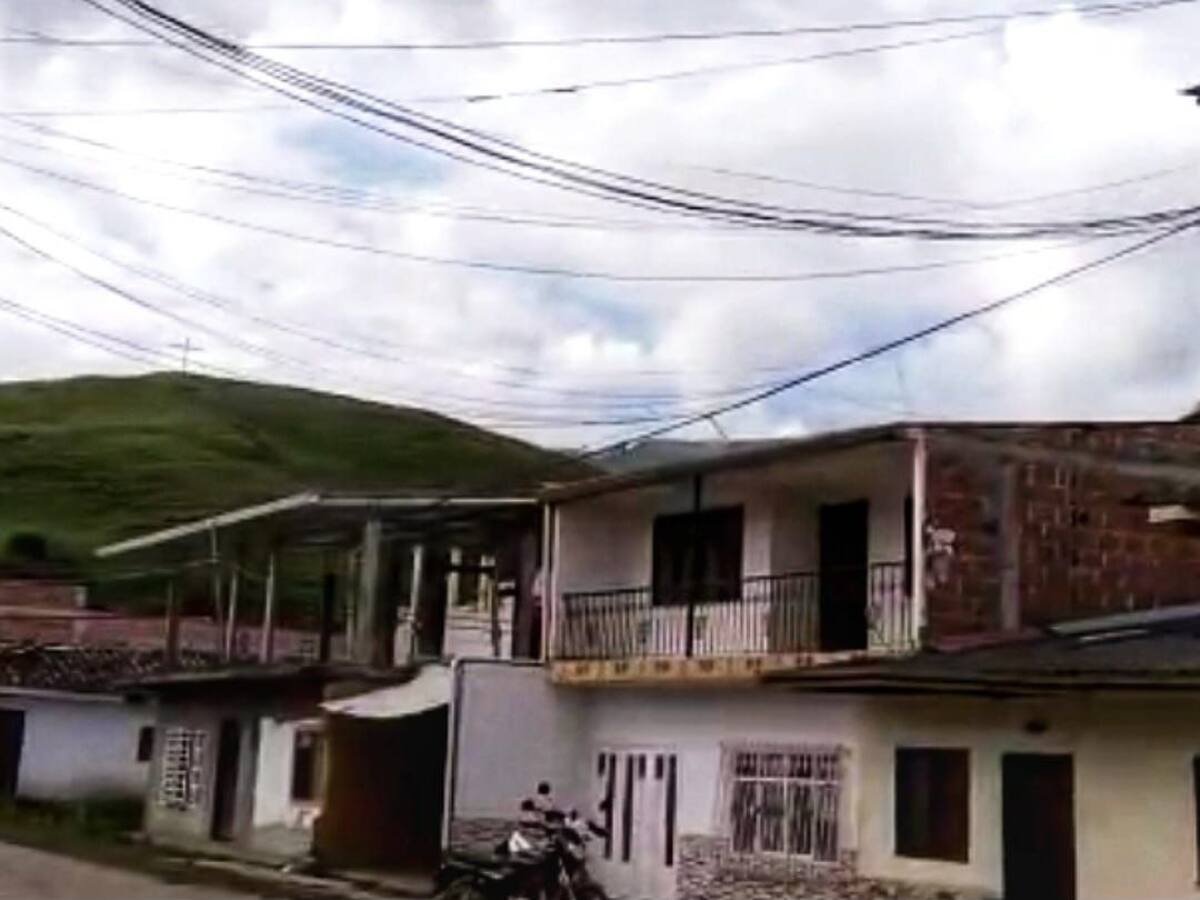 Combates entre tropas del Ejército y disidencias de las Farc en Corinto, Cauca