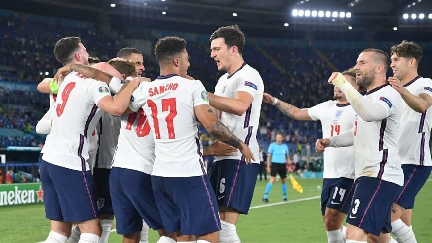 Inglaterra goleó 4-0 a Ucrania para clasificarse a las semifinales de la Eurocopa. Foto: Getty Images