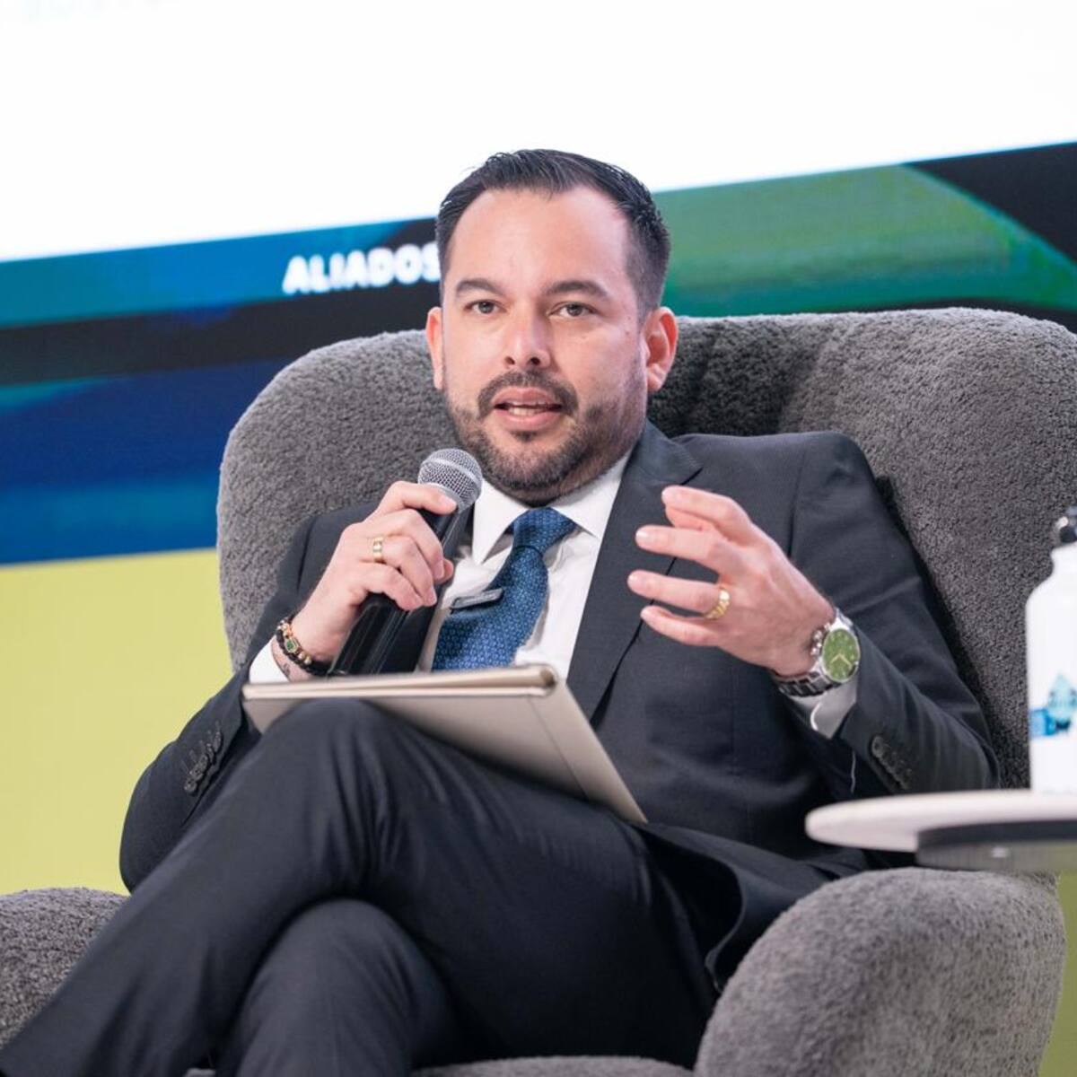 Dura carta del contralor a MinMinas por riesgo de racionamiento de energía: “Un año sin decisiones”