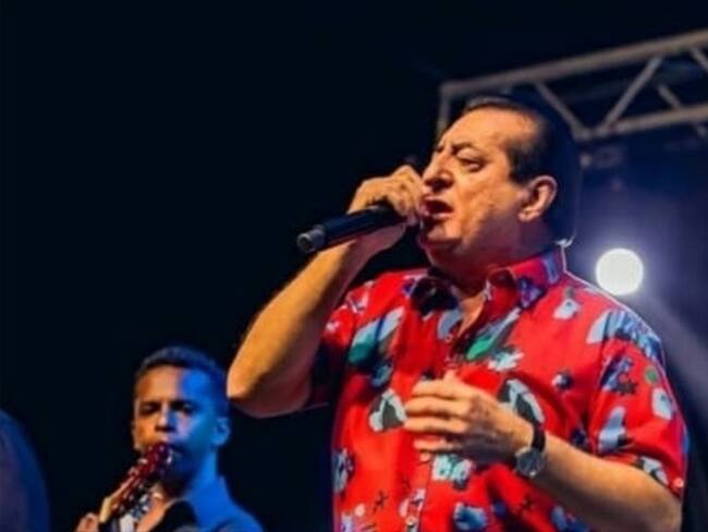 Filas de fanáticos llegaron a donar sangre en hospital donde se encuentra Jorge Oñate . Foto: Instagram: @jorgeonatemusic