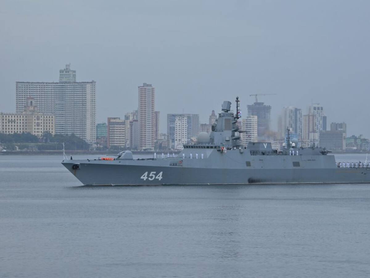 Buques militares de Rusia llegan a Venezuela, aliado firme de Vladímir Putin