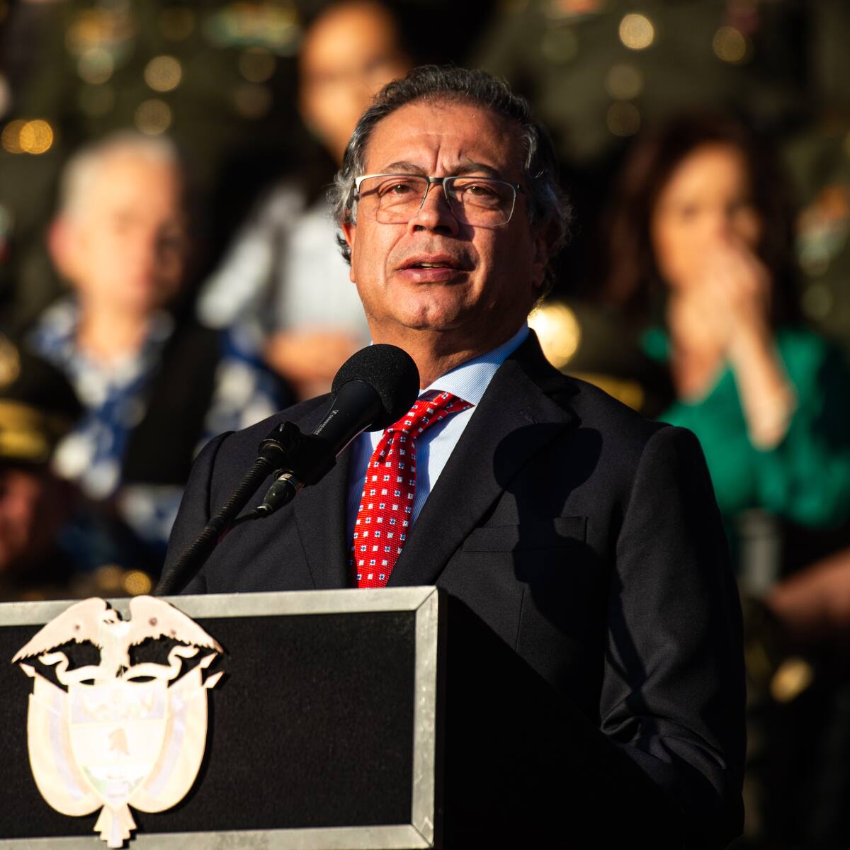 Encuesta Sabemos: 72% de colombianos confía menos en Petro tras dos años de su gobierno