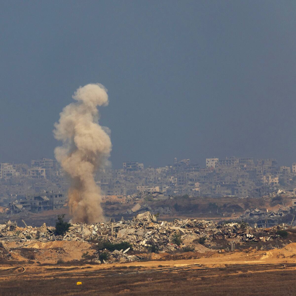 Israel asesinó a dos periodistas gazatíes y a su familia