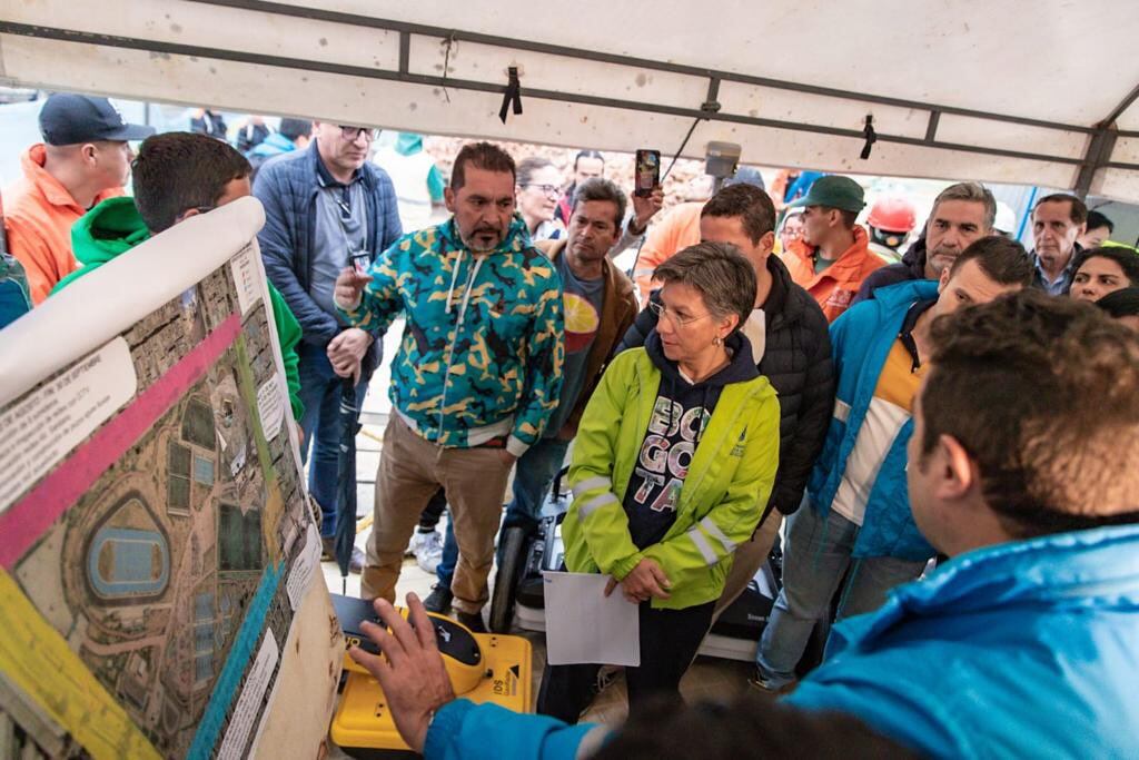 Alcadía de Bogotá toma posesión de obras en Parque Gilma Jimenez tras incumplimientos. Foto: Twitter Claudia López.