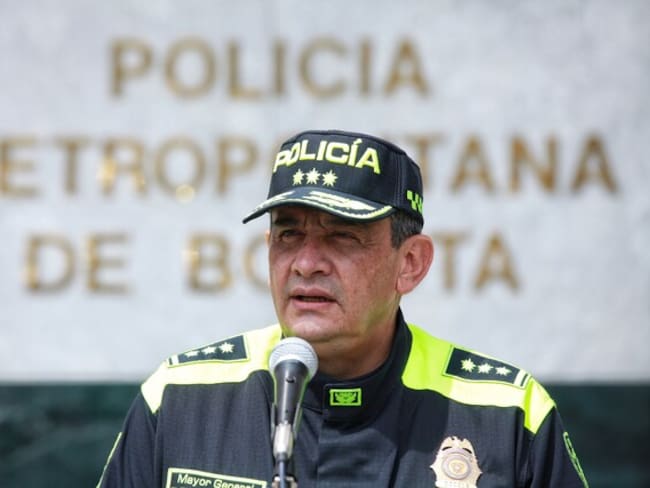 Personas ingresaron a la sede de Sergio Fajardo en Bogotá y se robaron un computador