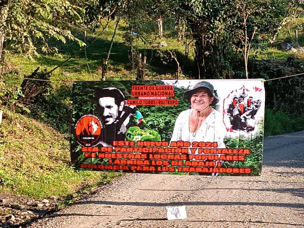 ELN instaló pancartas en vías de Norte de Santander