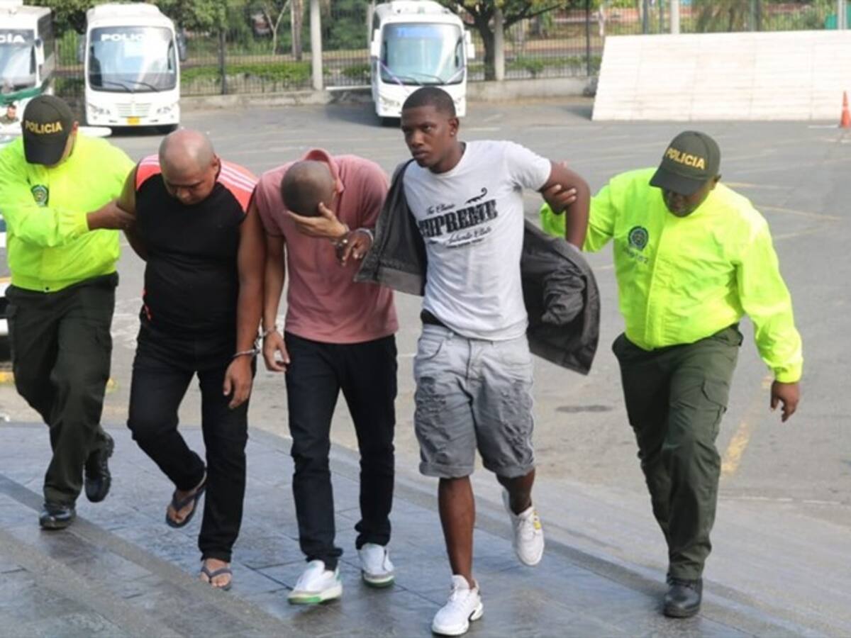 Capturan a tres implicados en asesinato de escoltas de carro de valores en Cali