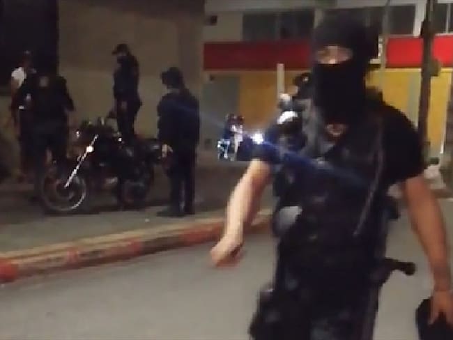 Otro video registra agresión a habitante de calle. Foto:Tomada del video.