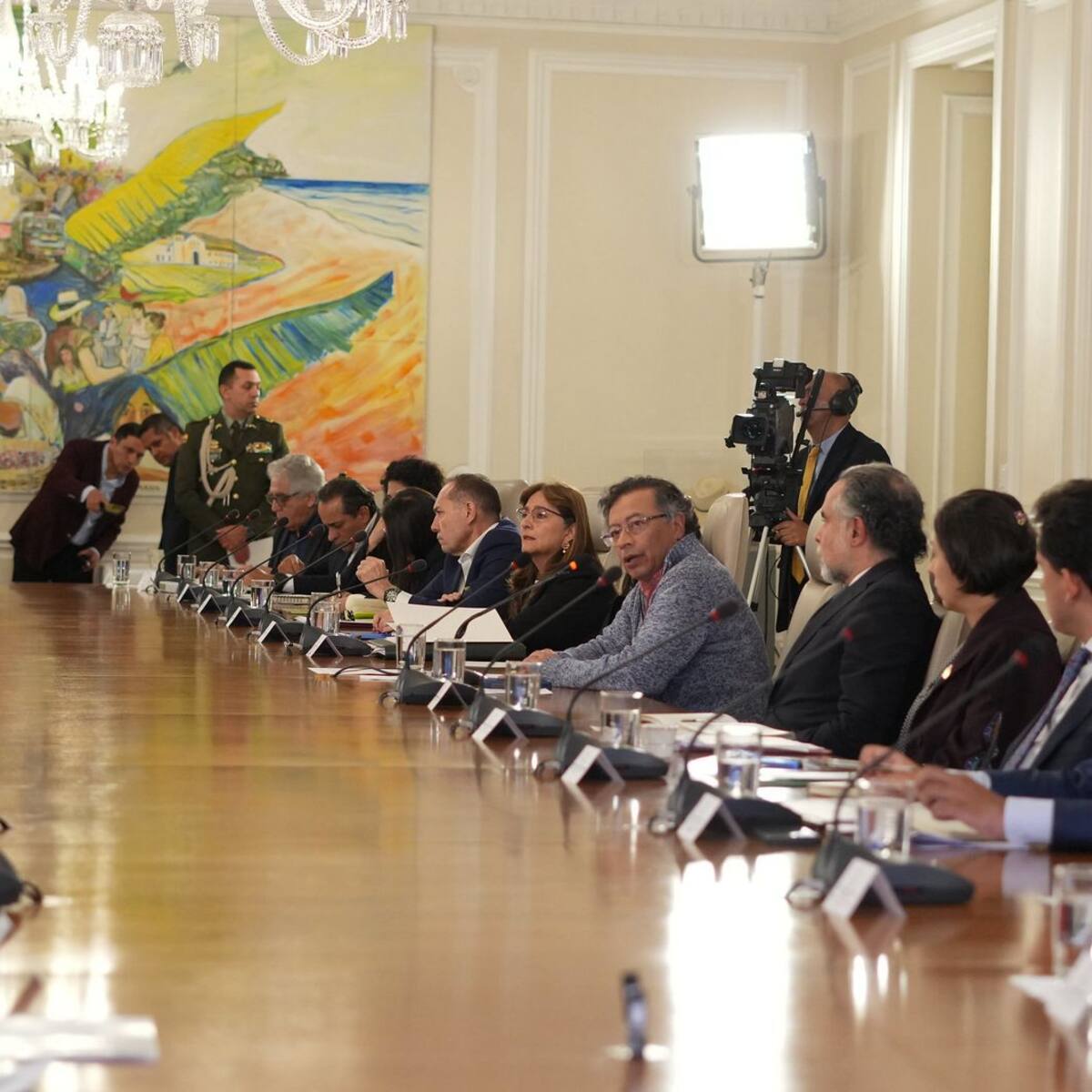 Consejos de ministros podrán seguir siendo transmitidos: rechazan demanda contra su difusión