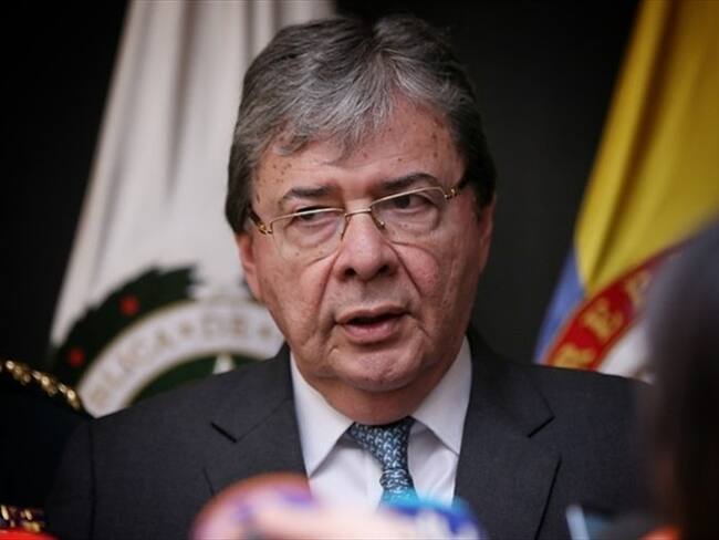 Piden renuncia de Carlos Holmes. Foto: Colprensa / CAMILA DÍAZ