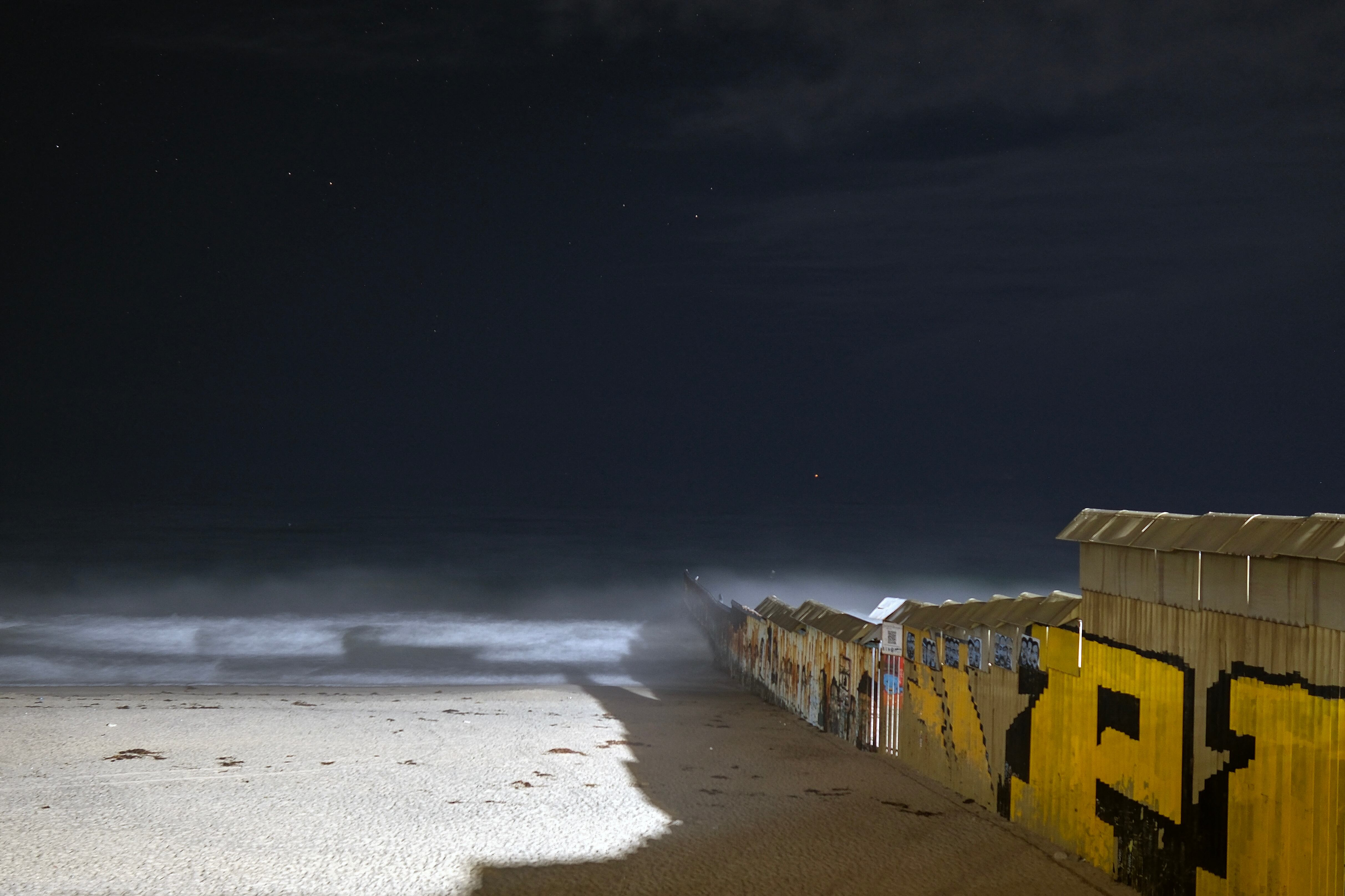 Playa de Tijuana tras las alertas por el Tsunami ocurrido en Rusia, el miércoles 30 de julio de 2025. FOTO: GUILLERMO ARIAS/AFP vía Getty Images