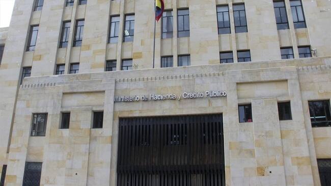 Existe una “fiebre de encargos” en las direcciones de Fogacoop, Fogafín y Fiduprevisora, entidades adscritas al Ministerio de Hacienda. Foto: http://www.minhacienda.gov.co
