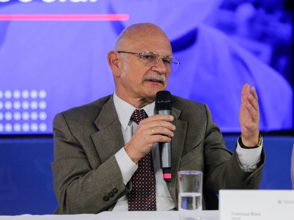 Francisco Rossi sería el nuevo director del Invima