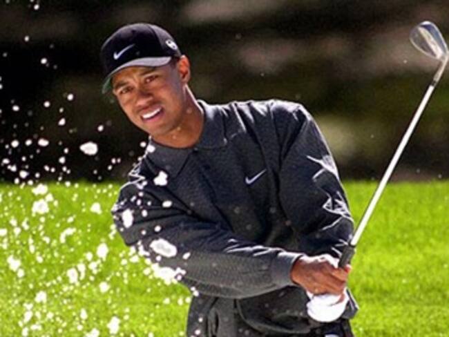 Tiger Woods sufrió un accidente automovilístico