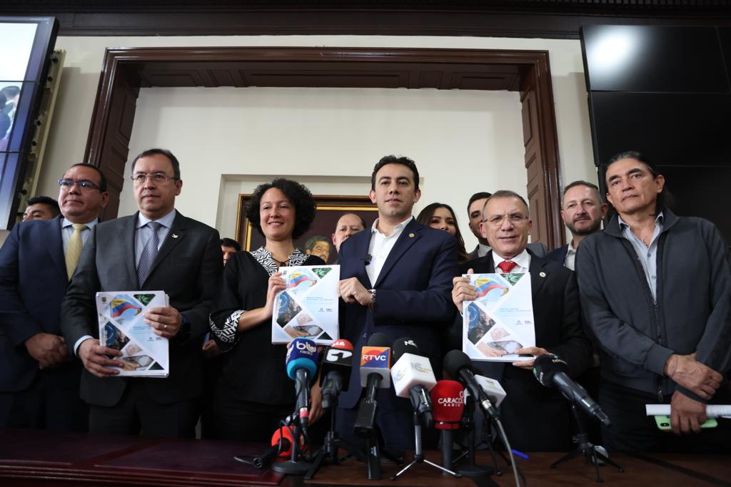 Presentación de la reforma. Foto Registraduría