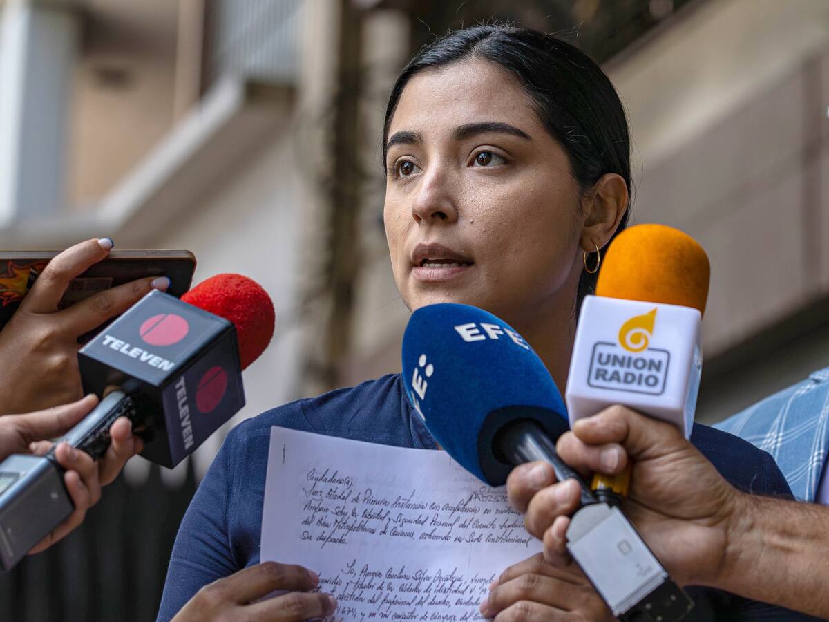 Esposa de Freddy Superlano: “Responsabilizo a Nicolás Maduro por lo que le pase”