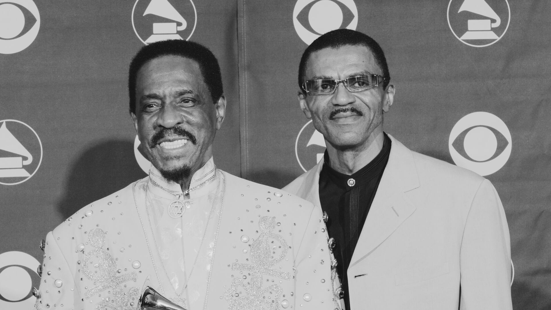 Ike Turner y su hijo Ike Turner Jr. Foto: Bob Riha, Jr./Getty Images