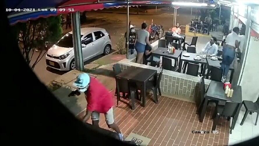 Aprehenden a menor implicado en hurto a un restaurante en el sur de Cali. Foto: Cortesía