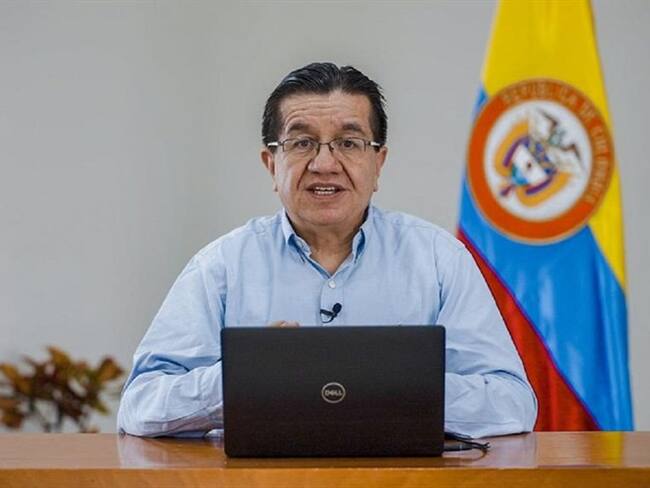 Citarán a debate de control a Minsalud por estrategia de vacunación