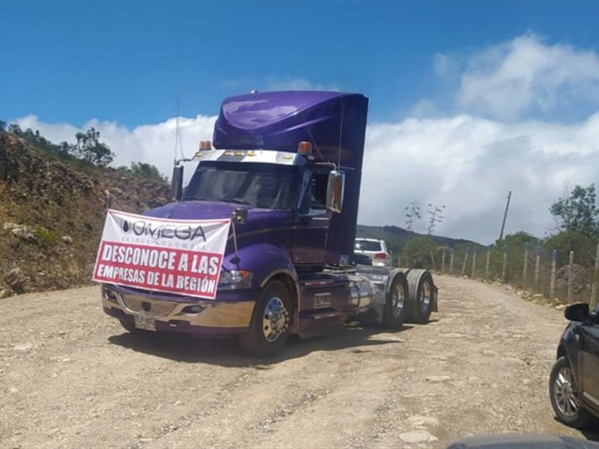 Movilización por supuestos incumplimientos de Omega Energy en Boyacá