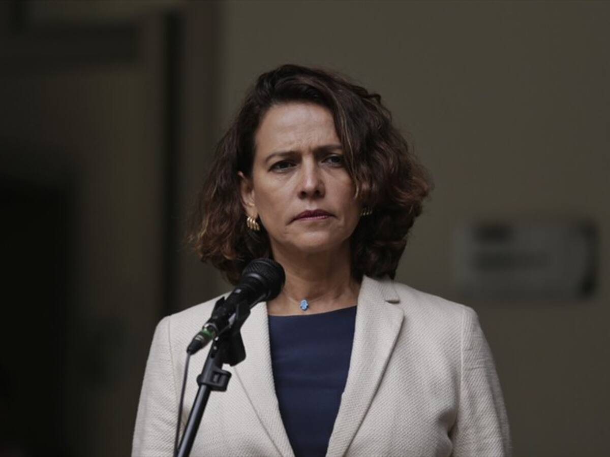 Ajustes al acuerdo de paz están planteados sobre la mesa: mininterior sobre pacto político