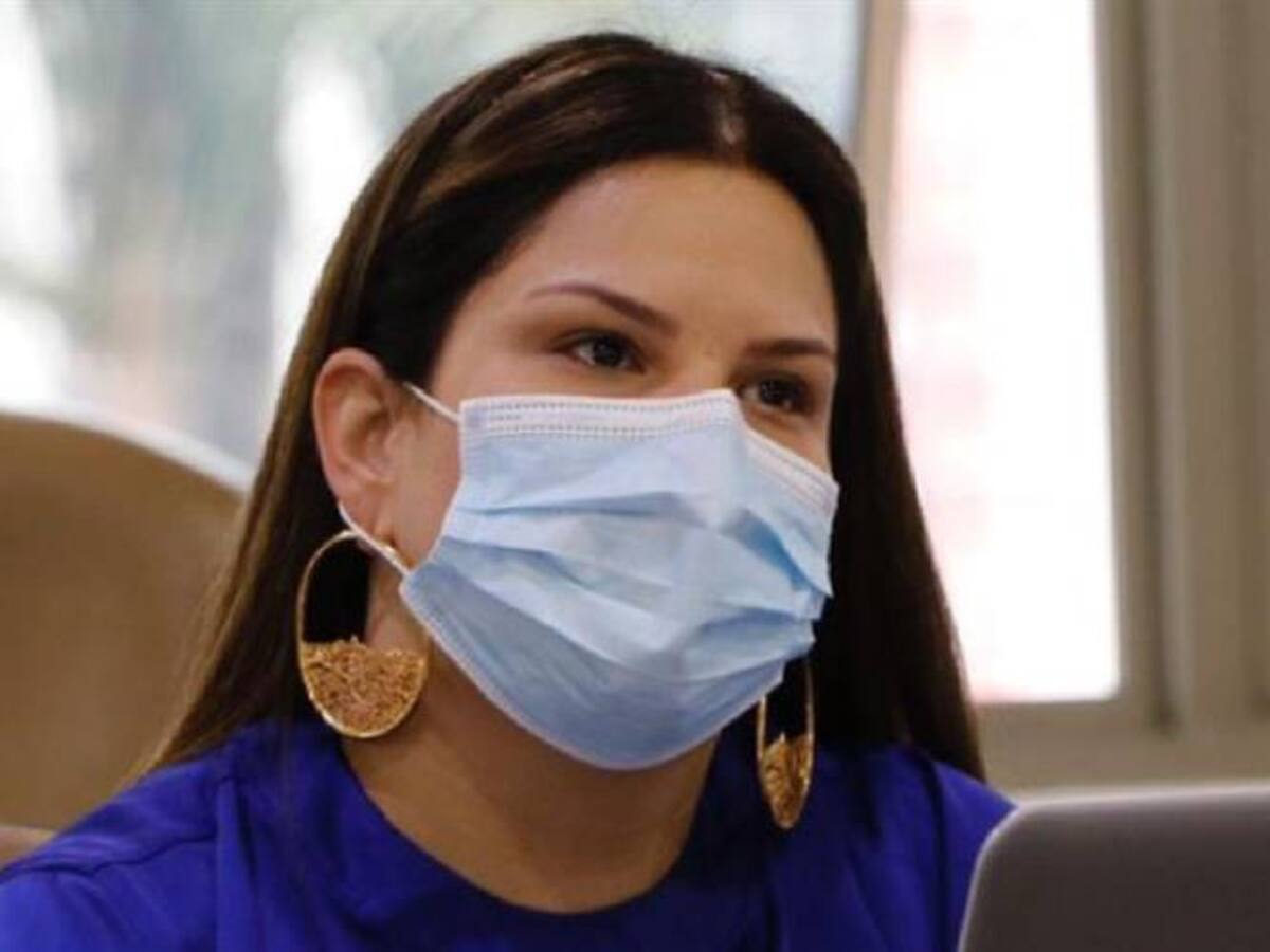 Renunció directora de Tránsito de Bucaramanga, Andrea Méndez
