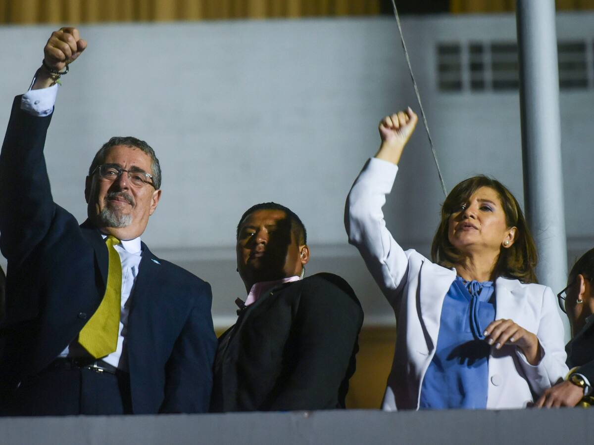 Gobierno aplaude la llegada de Bernardo Arévalo a la Presidencia de Guatemala