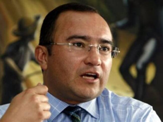 Zar, Óscar Ortiz