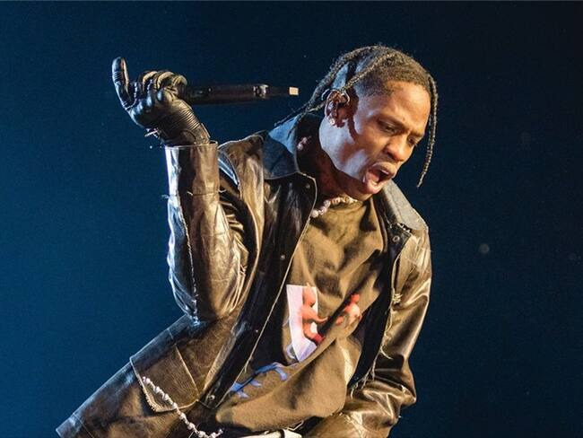 Denuncian a Travis Scott y Drake por incitar al caos en medio de un festival