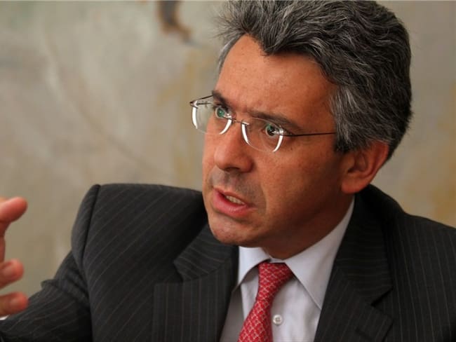 Enrique Gómez Martínez habla en La W. Foto: Colprensa