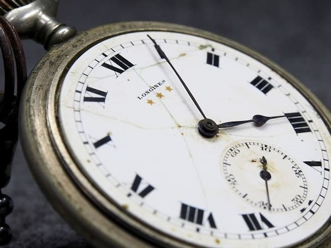 ¿Es posible viajar en el tiempo? Experto explica cómo hacerlo