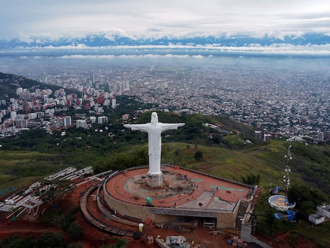 Panorámica de Cali desde el Monumento del Cristo Redentor (Getty Images)