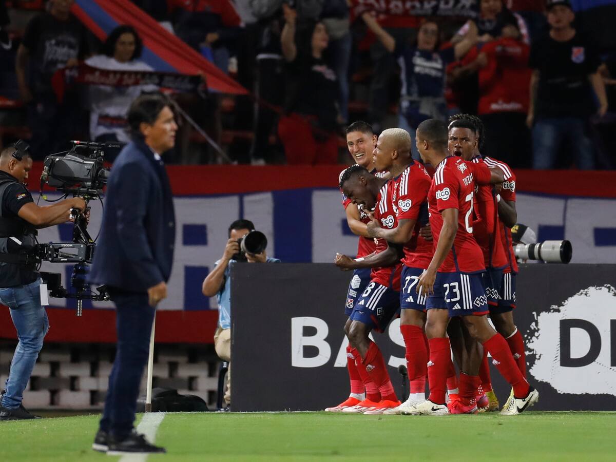 Medellín goleó en Sudamericana: venció 4-0 a Always Ready y clasificó a octavos