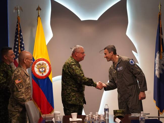 Colombia analiza posibilidad de adquirir versión actualizada de F16 de EE.UU.