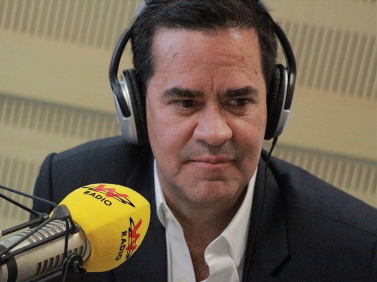 Vargas Lleras representa la política tradicional y no es lo que queremos: Frank Pearl