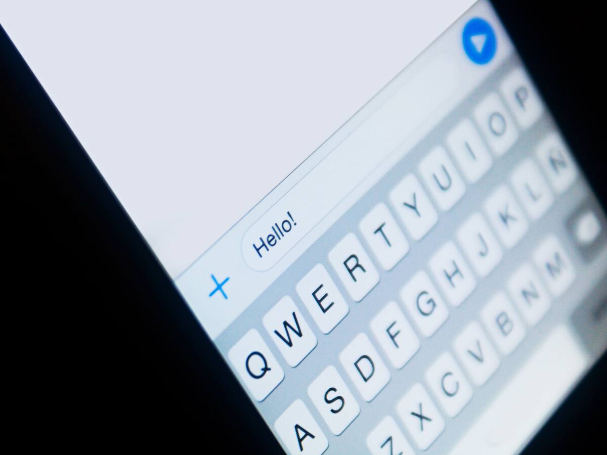Cómo traducir una frase sin usar Google y desde WhatsApp