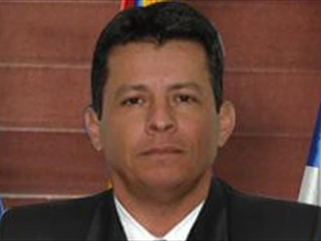 Nombran al almirante (r) Rodolfo Amaya como director de la DNI