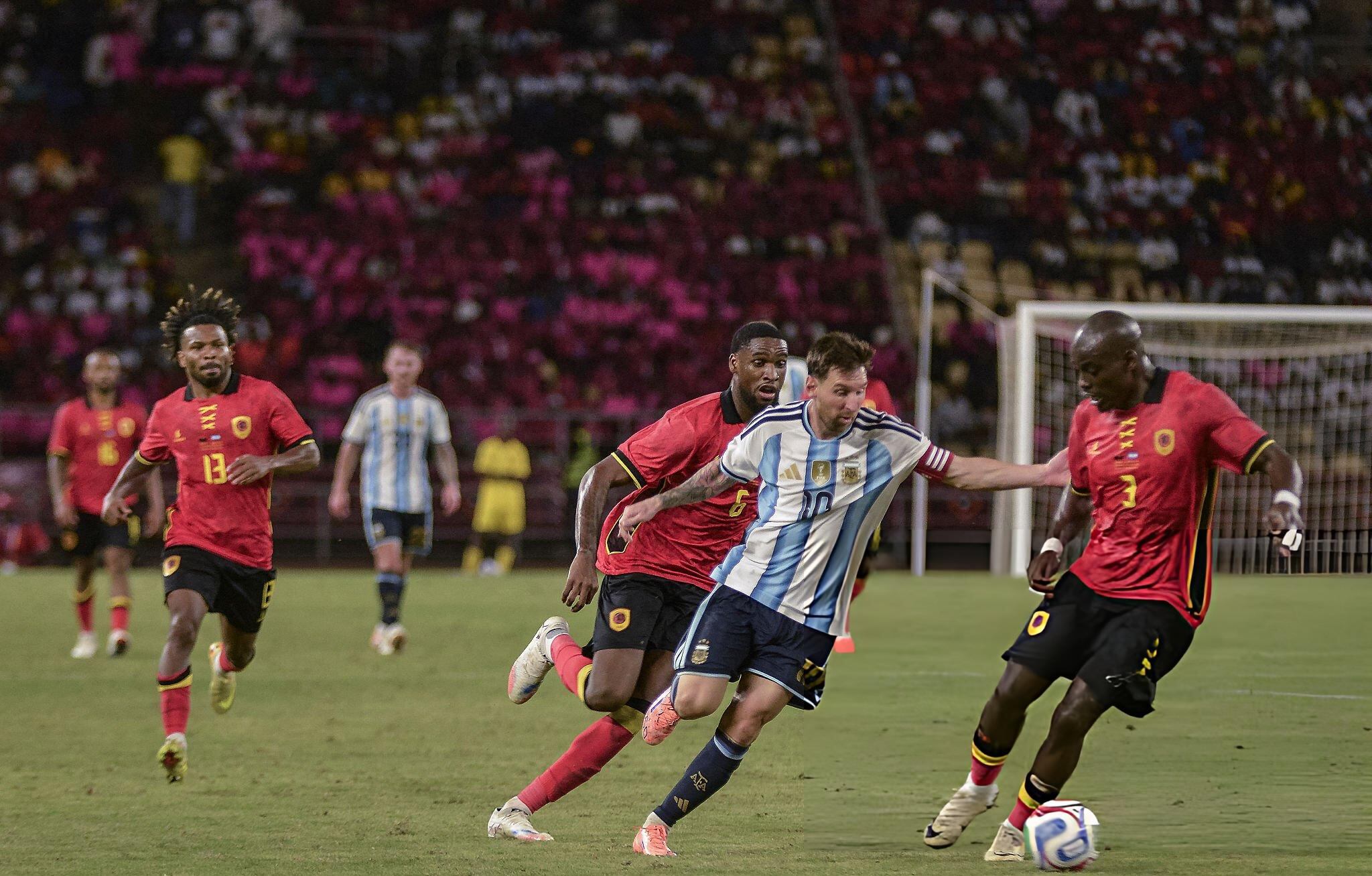 Lionel Messi durante su encuentro ante Angola el 14 de noviembre de 2025. FOTO: JULIO PACHECO/AFP