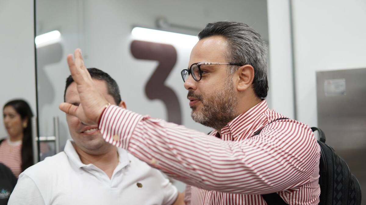 Renunció director del AMB en medio de denuncias del alcalde electo de Bucaramanga