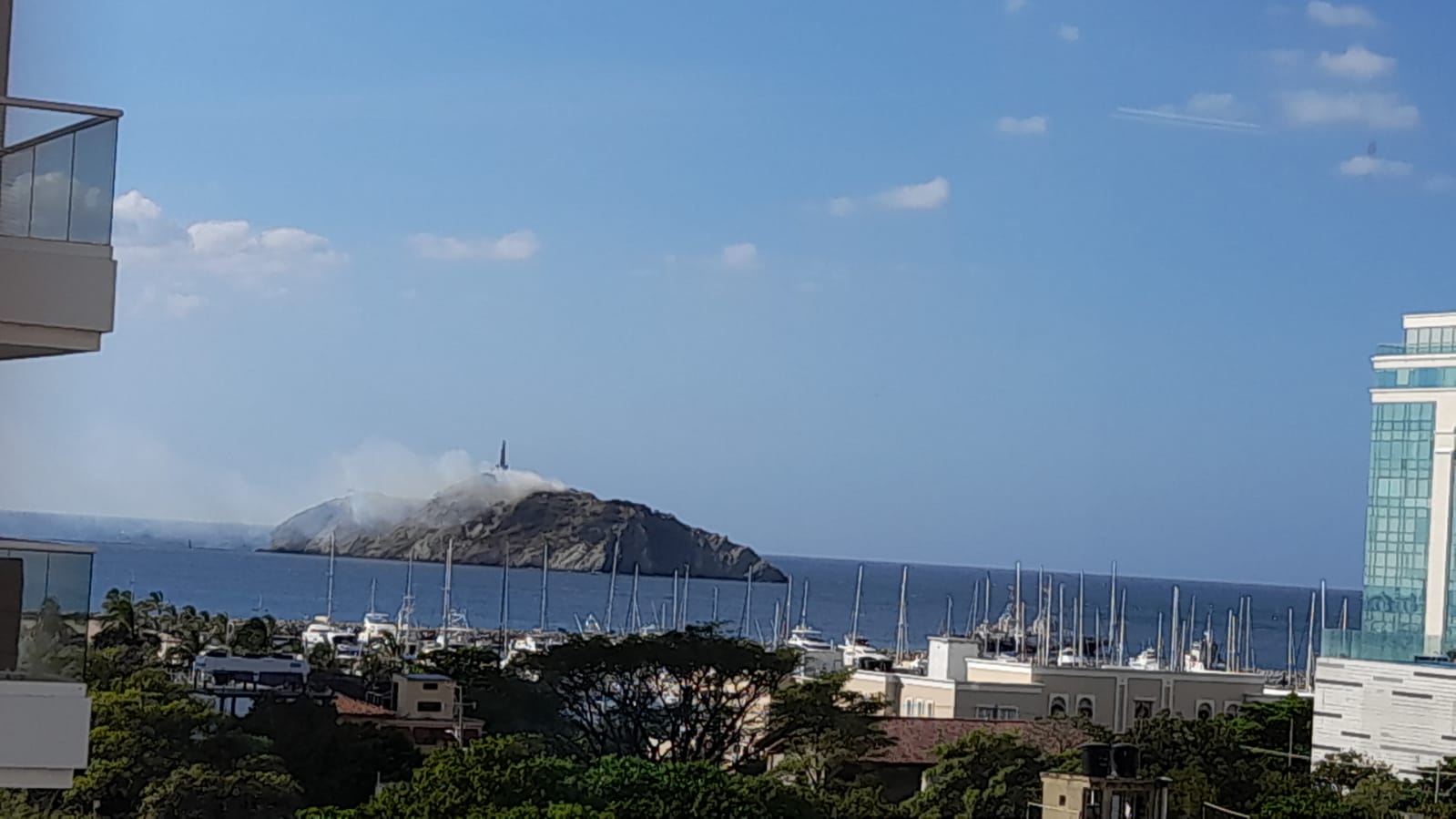 Incendio en El Morro de Santa Marta fue controlado. Foto: Cortesía